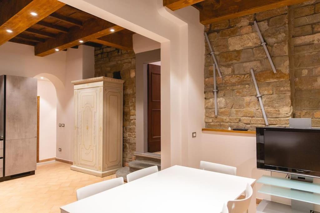 Cozy And Charmin 3Br Apartment Steps By Duomo Florencja Zewnętrze zdjęcie